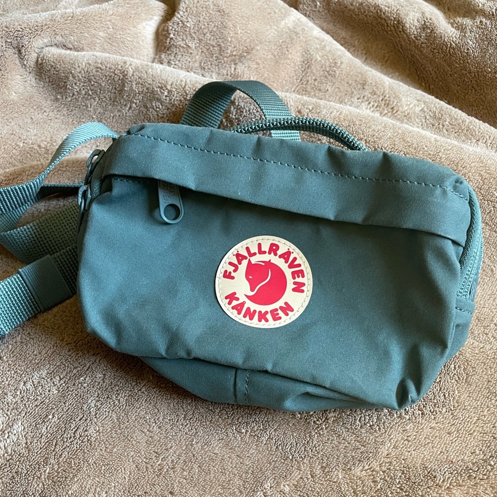 Fjallraven kanken hip pack